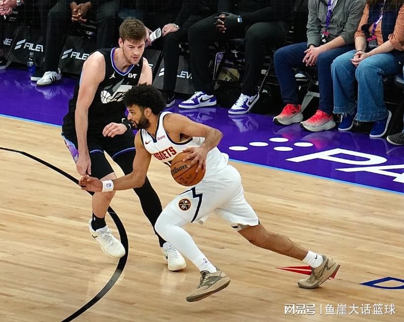 开云体育-掘金险胜!约基奇22分11罚,乔治36+2无缘绝平,穆雷45+8也犯大错